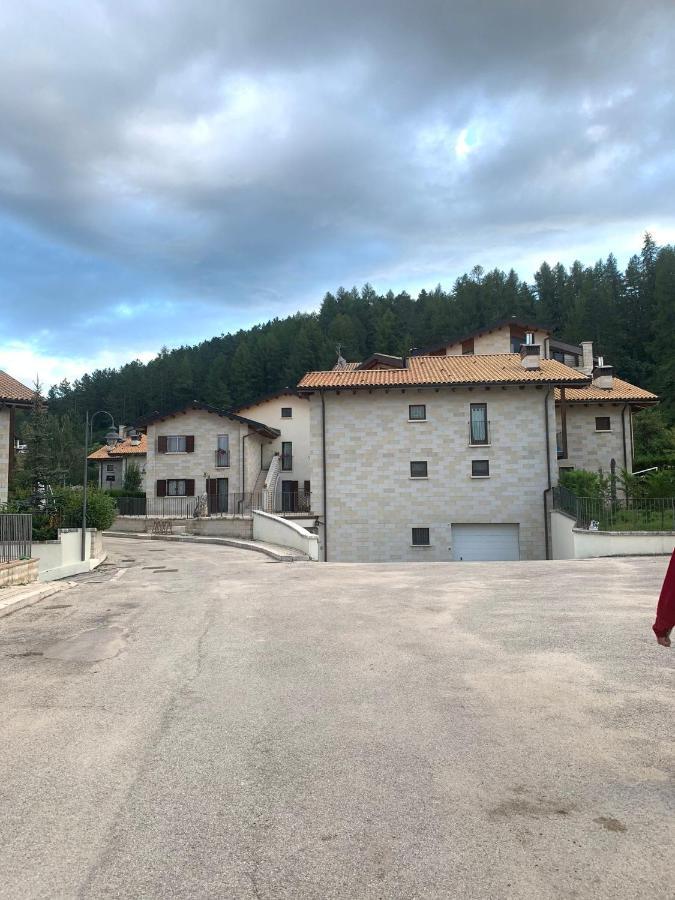 Appartamento La Loggia Rocca di Mezzo Esterno foto